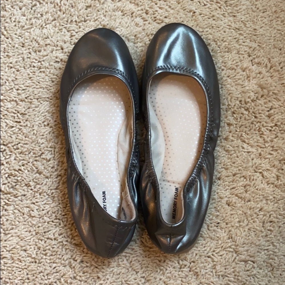 Metallic Grey flats